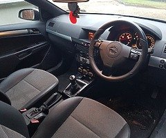 2008 Opel Astra Design Convertable TT / Light rear damage - Image 7/9