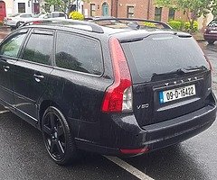 Volvo V50 1.6D NCT 05/20 Tax 11/19 - Image 4/8