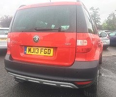 2013 (131) SKODA YETI 4X4 2.0 DIESEL SE PLUS - Image 3/9