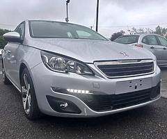 (142) 2014 PEUGOT 308 1.6 HDI