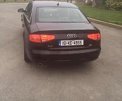 Audi A4 2.0 TDI ULTRA SE TECHNIK 4d 163 S/S BLACK