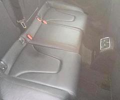 Audi A4 2.0 TDI ULTRA SE TECHNIK 4d 163 S/S BLACK - Image 3/7