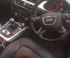 Audi A4 2.0 TDI ULTRA SE TECHNIK 4d 163 S/S BLACK - Image 4/7
