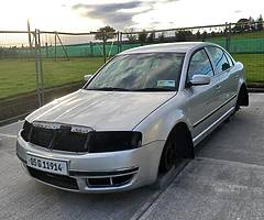 Skoda Superb 130brake for breaking.