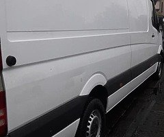 11 Mercedes-Benz sprinter