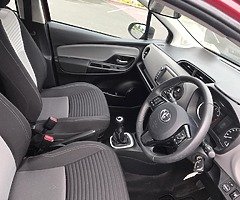 2018 1 LITRE MANUAL TOYOTA YARIS - Image 5/7