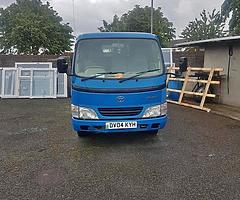 O4 Toyota Dyna
