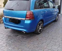 Looking for 4 standard wheels of this please and thanks