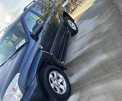 05 Toyota Landcruiser LWB - Image 3/9