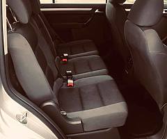 Volkswagen touran - Image 6/7