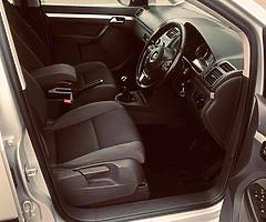 Volkswagen touran - Image 7/7