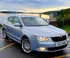 2012 SKODA SUPERB - Image 4/5