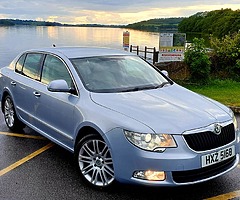 2012 SKODA SUPERB - Image 5/5