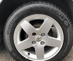 PEUGEOT 207 1.4 HDI VERVE - Image 7/10