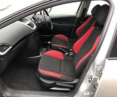 PEUGEOT 207 1.4 HDI VERVE - Image 8/10