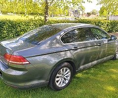 2015 volkswagen Passat - Image 5/8
