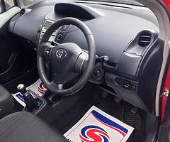 09 Toyota Yaris manual - Image 4/4