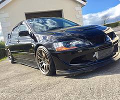 2005 Mitsubishi evo 8