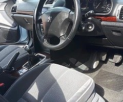 PEUGEOT 407 ULTRA YEAR 2009 KM 14700KM MILES ENGENE 1.8 PETROL NCT 12-3-2020 IN VERY GOOD CONDITION - Image 7/10