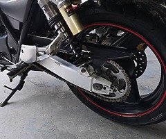 Honda cb400 sf hyper vtec - Image 4/6