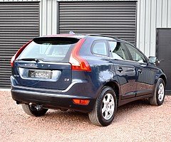 2010 Volvo XC60 **60k Miles** - Image 4/10
