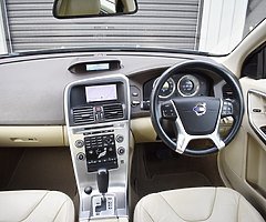 2010 Volvo XC60 **60k Miles** - Image 8/10