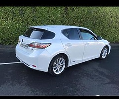Lexus Automatic sport hybrid 2012 - Image 4/10