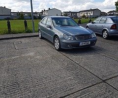 Mercedes benz c200