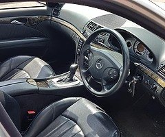 Mercedes E55 AMG - Image 10/10