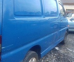 Toyota hiace - Image 4/9