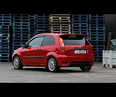 Ford Fiesta zetec s petrol - Image 2/2