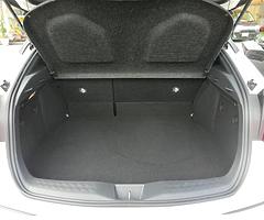 Toyota CH-R Hybrid 2017, Available at best Price through STC Japan Co. Ltd - Image 8/10