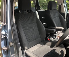 2012 Peugeot 5008 7 seater 105,000 km full service history - Image 6/10