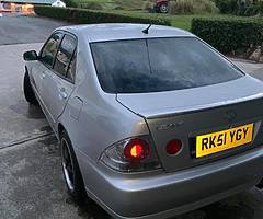 Lexus IS200 sport - Image 3/9