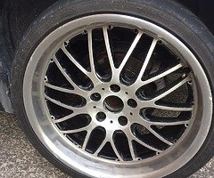Set of 4 x 19in alloys in good condition - Image 1/8