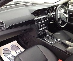 141 Mercedes Benz c220 Amg Sport - Image 8/9