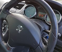 Peugeot 5008 EXCLUSIVE - Image 4/11