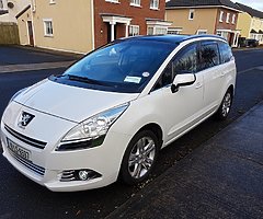 Peugeot 5008 EXCLUSIVE - Image 10/11