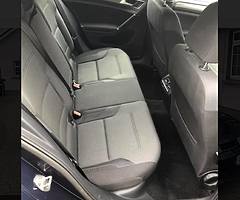 Volkswagen Golf - Image 6/9