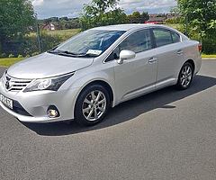 2012 toyota Avensis