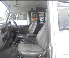 2008 Land Rover Defender 110 county station wago - Image 5/8