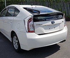 2014 TOYOTA PRIUS HYBRID