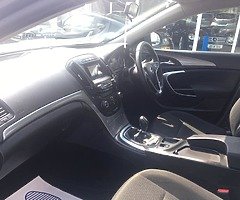 2014 (142) OPEL INSIGNIA 2.0 DIESEL - Image 7/10