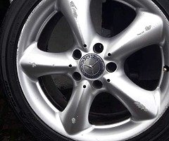 Mercedes Benz wheels - Image 3/7