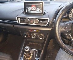 Mazda 3 - Image 6/8