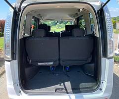 2013 Nissan Serena 8 Seater Hybrid - Image 9/10