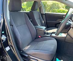 2013 Toyota Camry 2.5 hybrid - Image 7/10