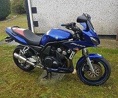 Fazer FZS 600 - Image 5/8