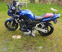 Fazer FZS 600 - Image 6/8