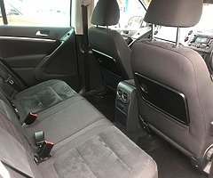 VOLKSWAGEN TIGUAN - Image 7/8